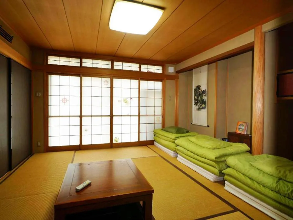 Kyoto Guesthouse Lantern 0*,