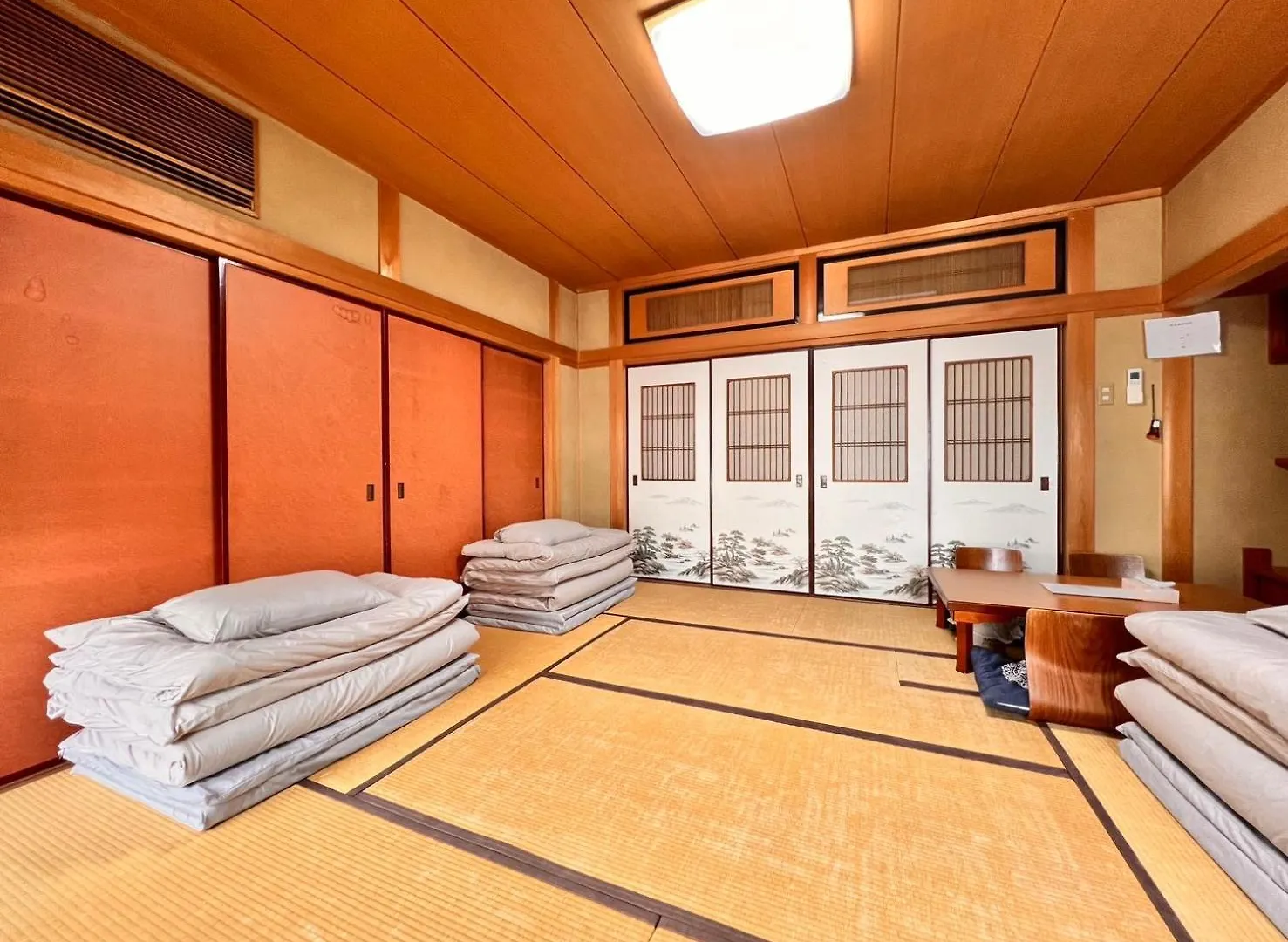 Kyoto Guesthouse Lantern