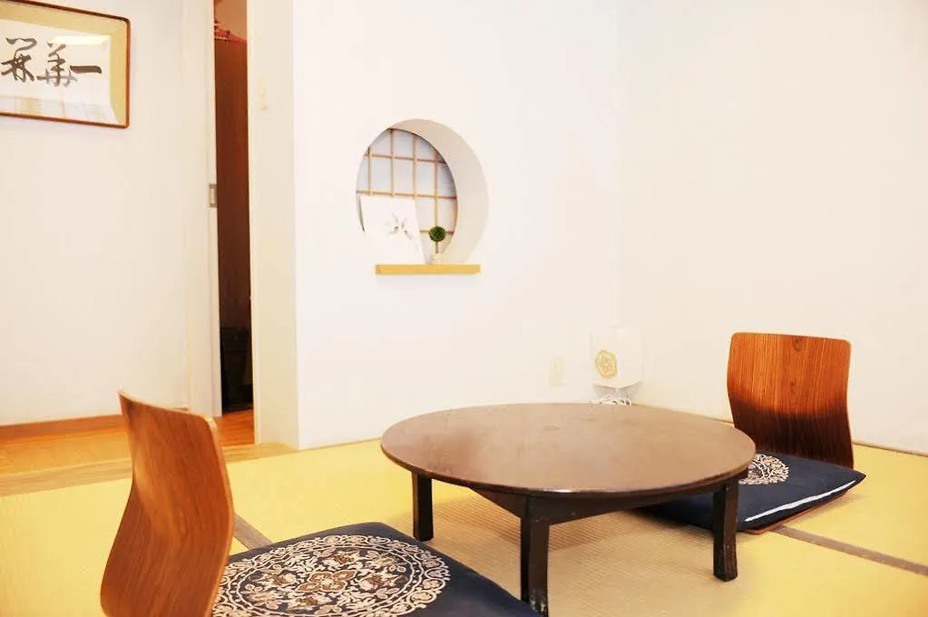 Kyoto Guesthouse Lantern Hostel